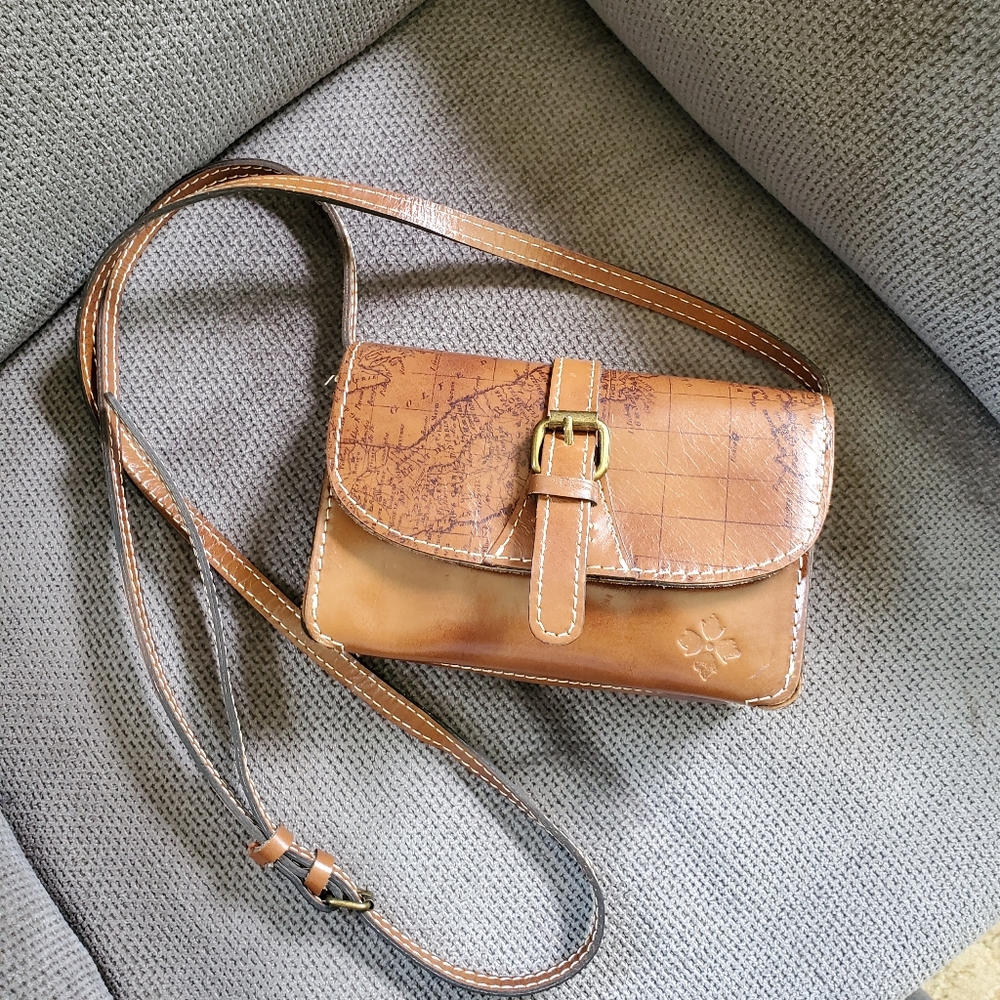 Patricia Nash leather map design crossbody small